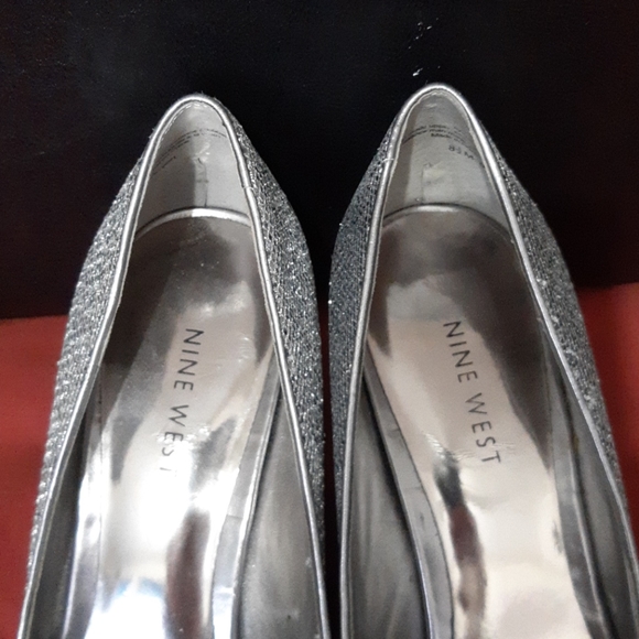 Nine West Nuncio Pumps - Picture 4 of 7